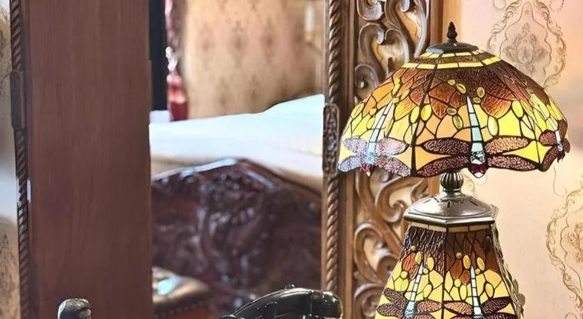 Bed in Dong Fang Hotel