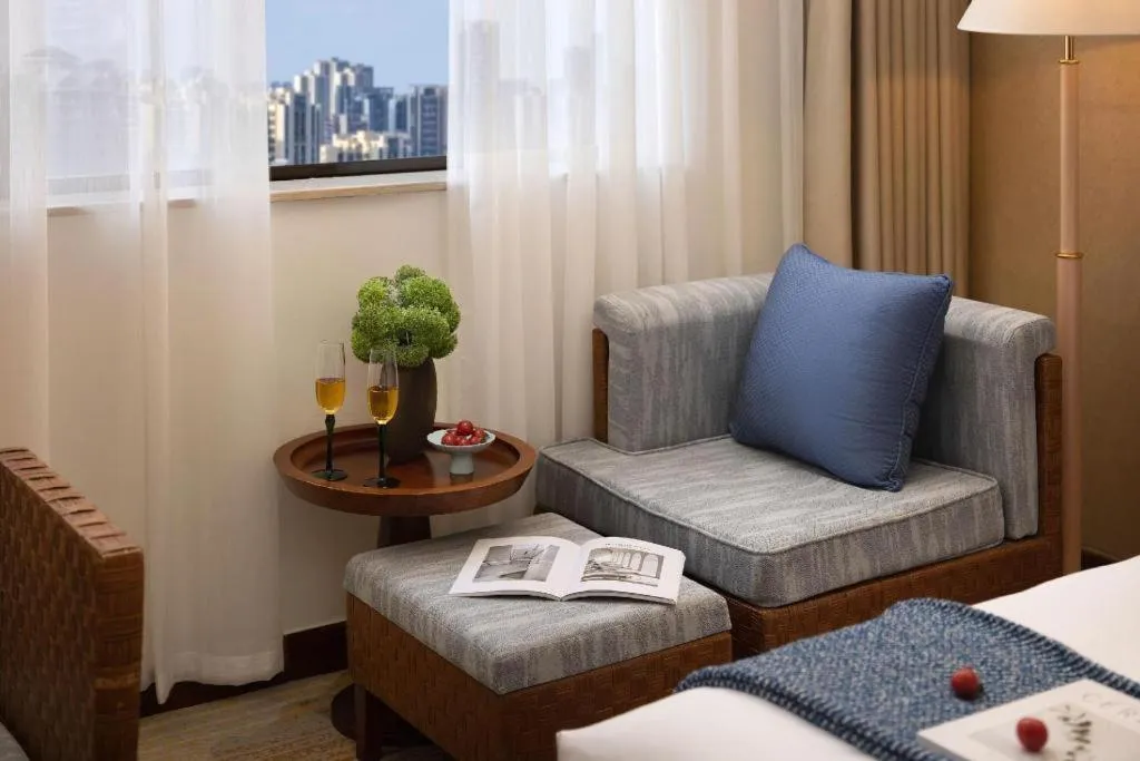 Bed in BaoHua Harbour View Hotel