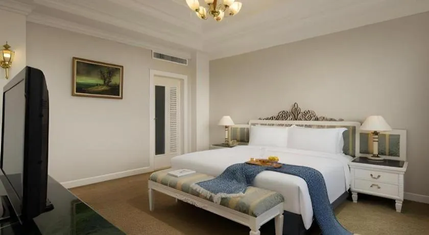 Bed in BaoHua Harbour View Hotel