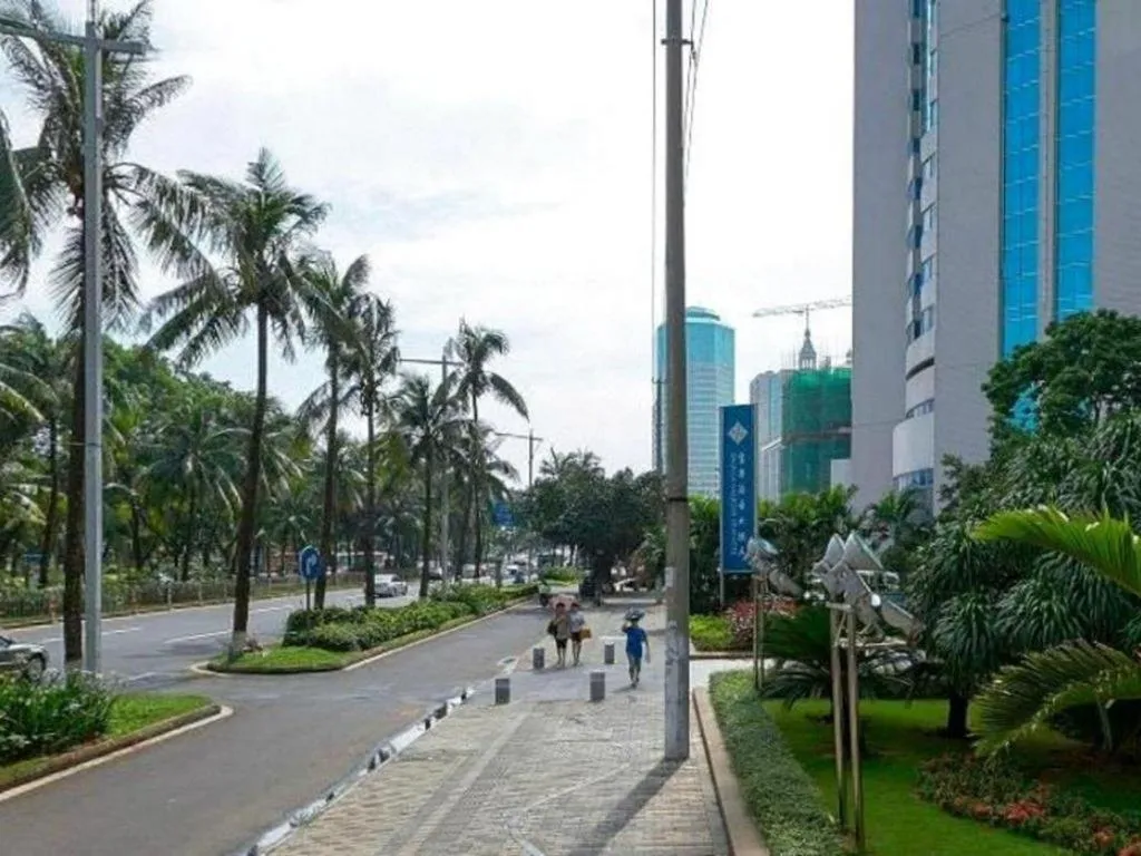 BaoHua Harbour View Hotel