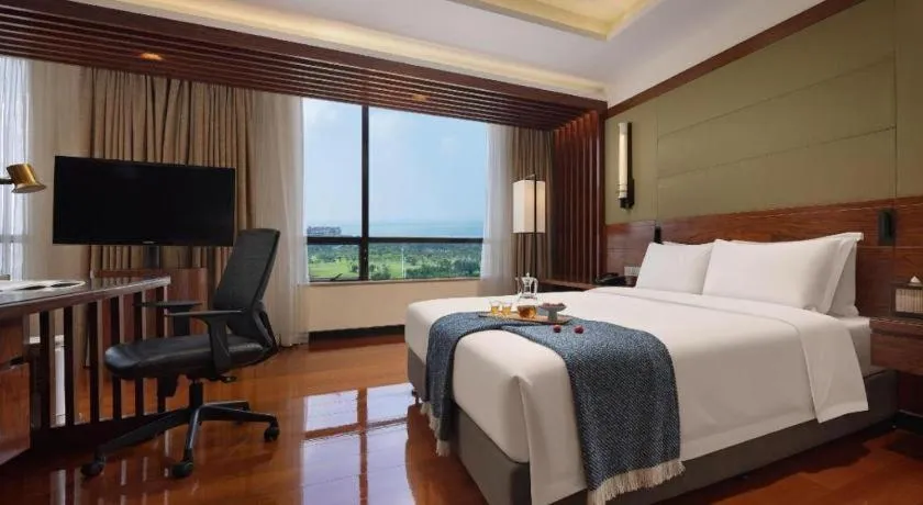 Bed in BaoHua Harbour View Hotel