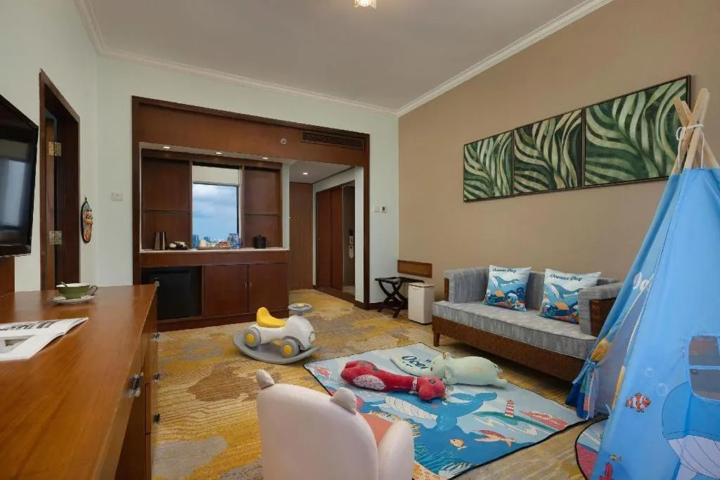 Bed in BaoHua Harbour View Hotel