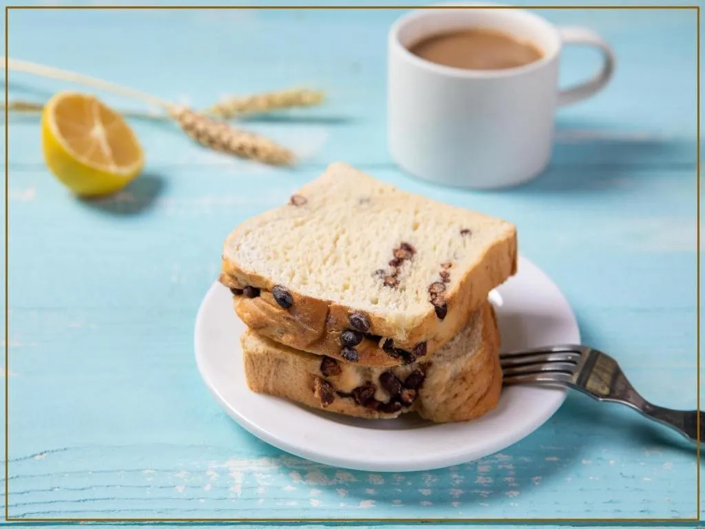 BaoHua Harbour View Hotel