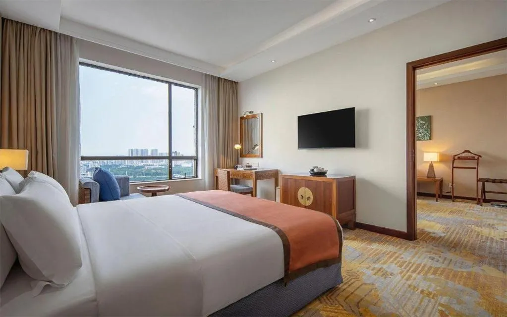 Bed in BaoHua Harbour View Hotel