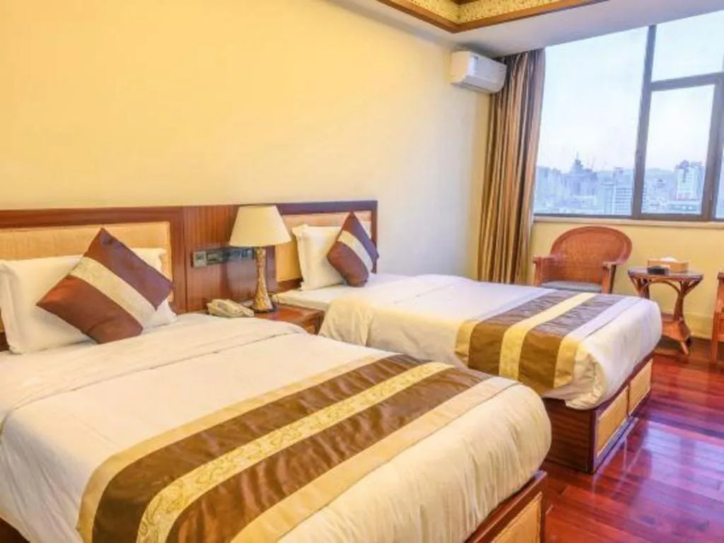 Bed in Kunming Tailong Hongrui Hotel