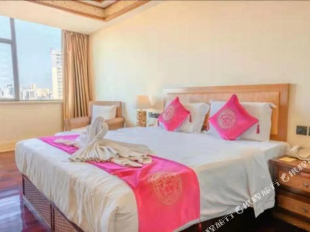 Bed in Kunming Tailong Hongrui Hotel