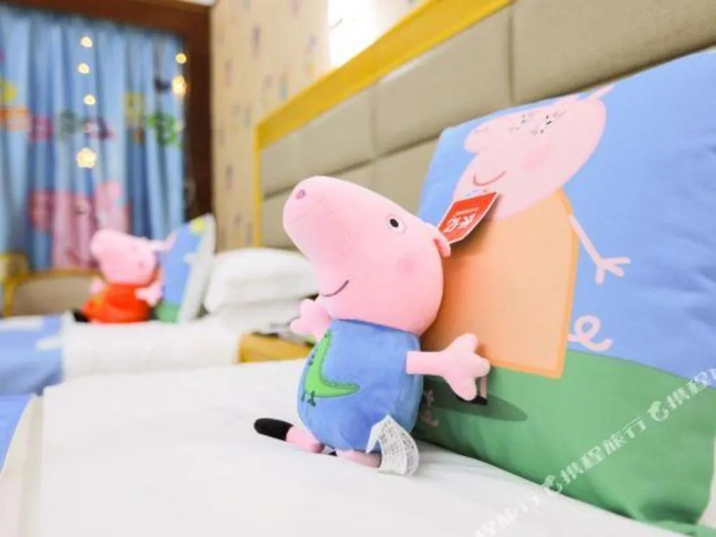 Bed in Xiamen Plaza Hotel