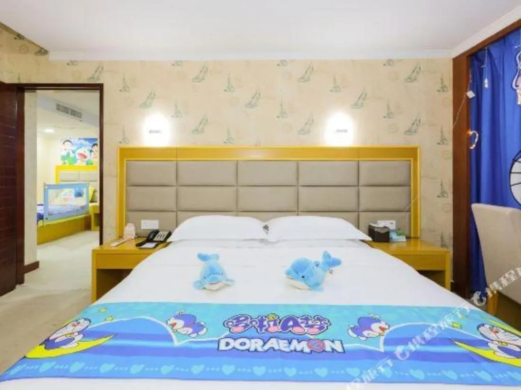 Bed in Xiamen Plaza Hotel