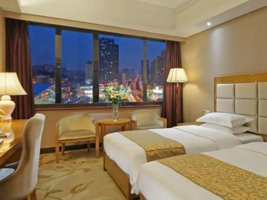 Bed in Xiamen Plaza Hotel