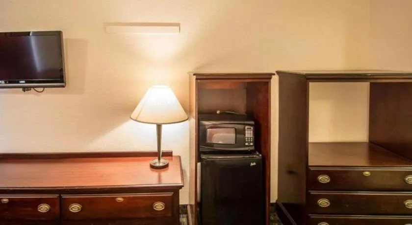 Quality Inn Kissimmee West - Lake Buena Vista South