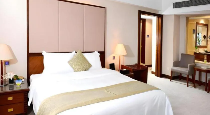 Bed in Chang'an Hotel