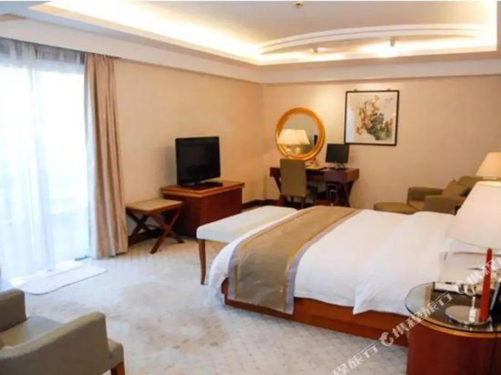 Bed in Chang'an Hotel