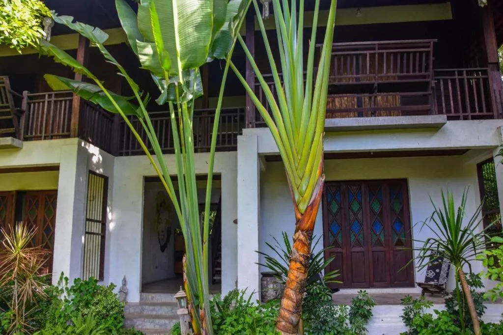 Baan Gong Kham Hotel