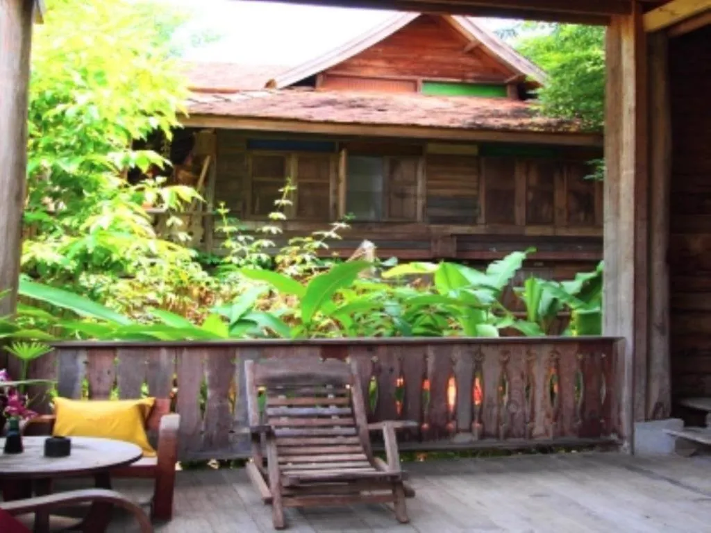 Baan Gong Kham Hotel