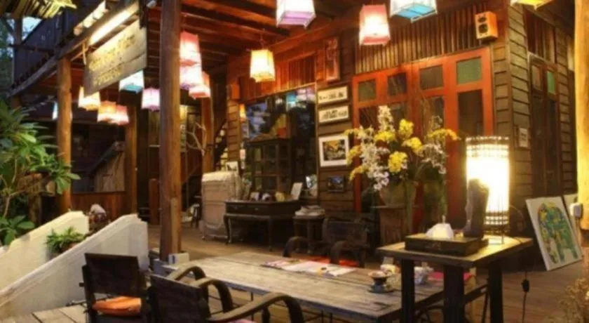 Baan Gong Kham Hotel