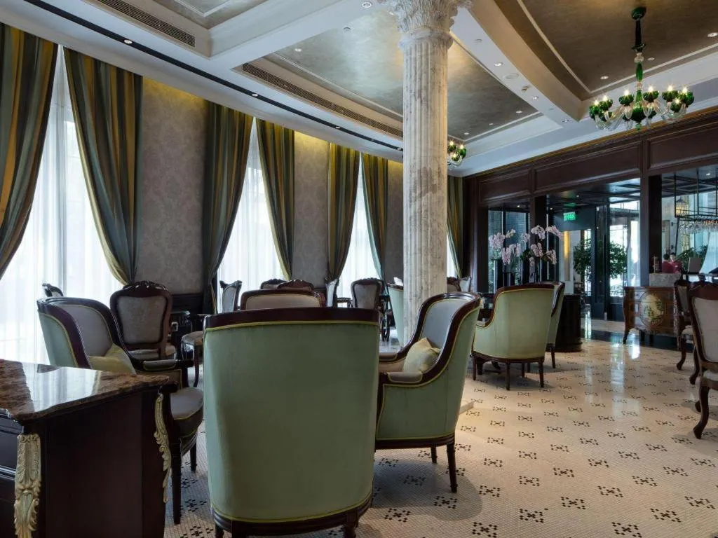 Sky Fortune Boutique Hotel