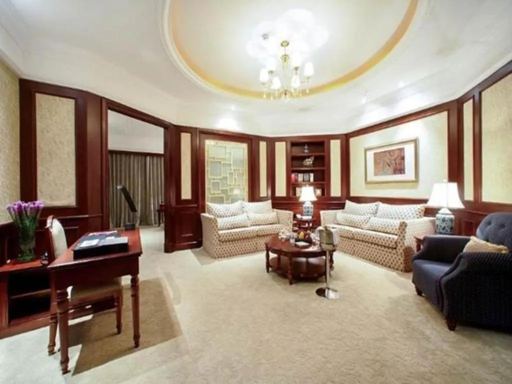 Bed in Sky Fortune Boutique Hotel