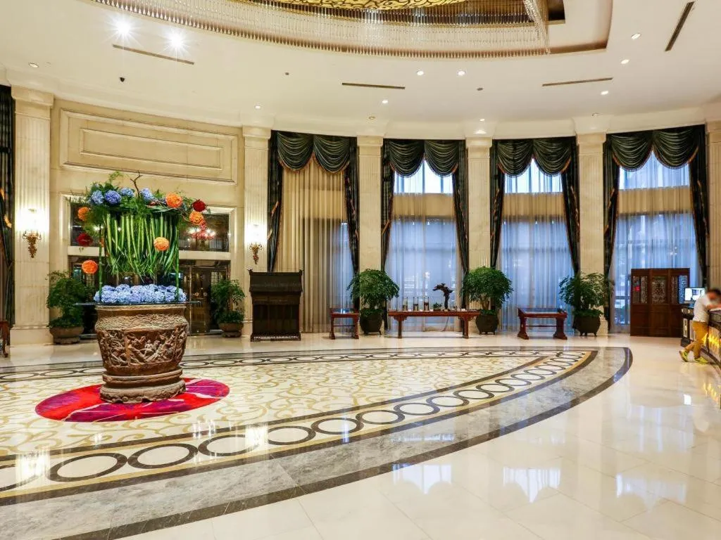 Sky Fortune Boutique Hotel