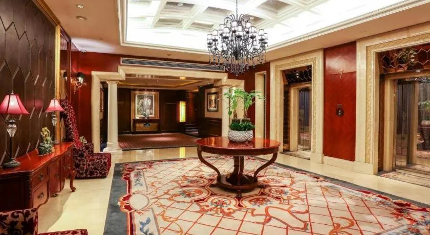 Sky Fortune Boutique Hotel