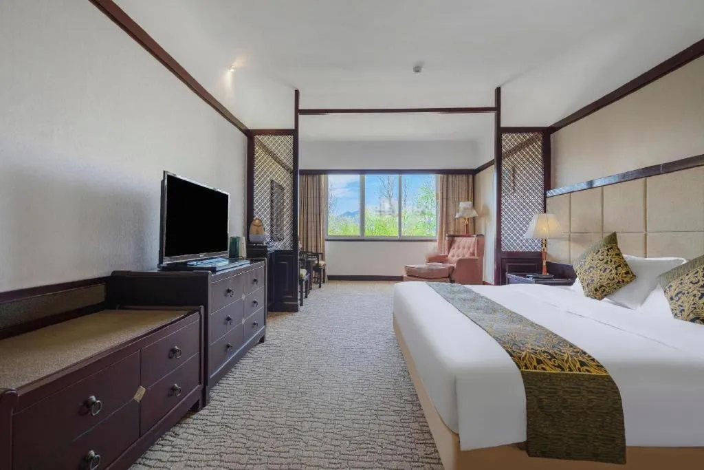 Bed in Wonderport International Hotel