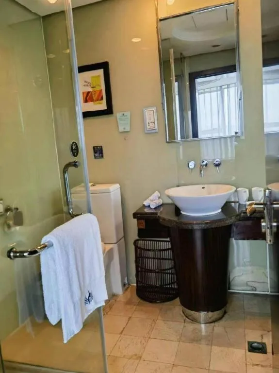 Yiwu Yimei Plaza Hotel