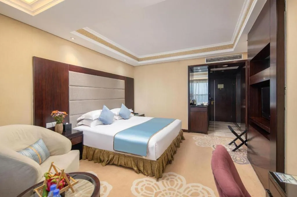 Bed in Yiwu Yimei Plaza Hotel