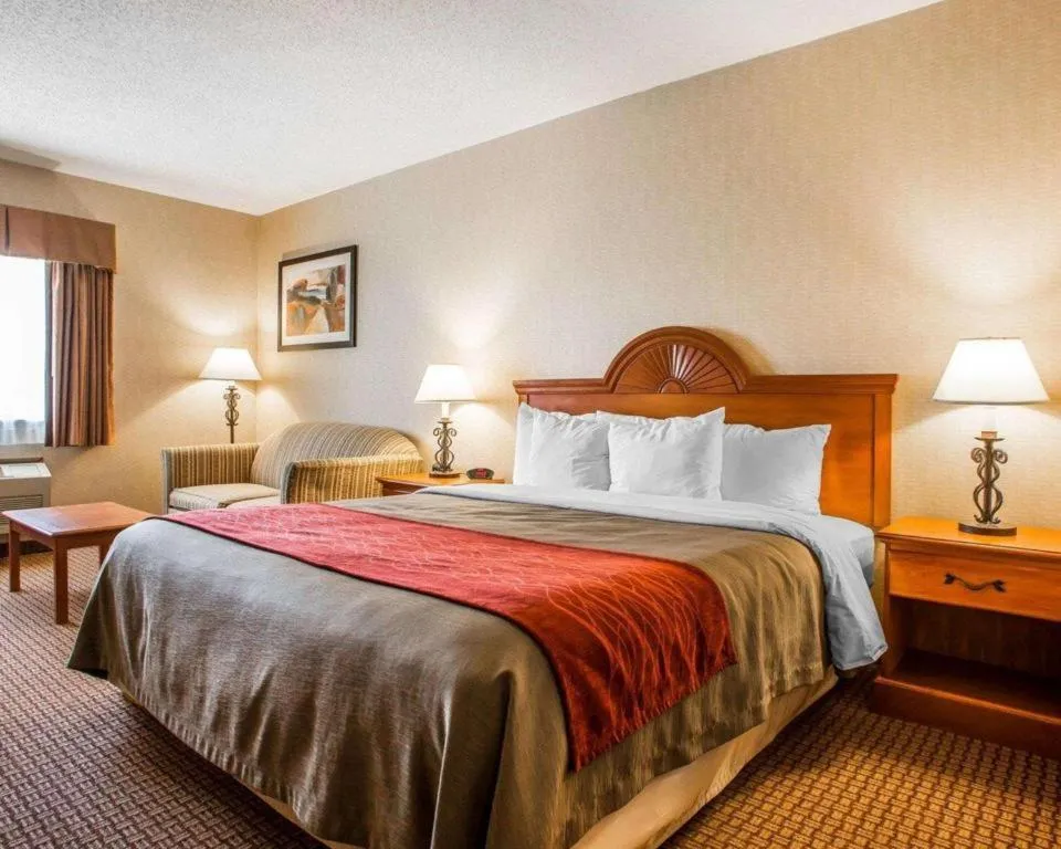 Bed in Quality Inn Sidney