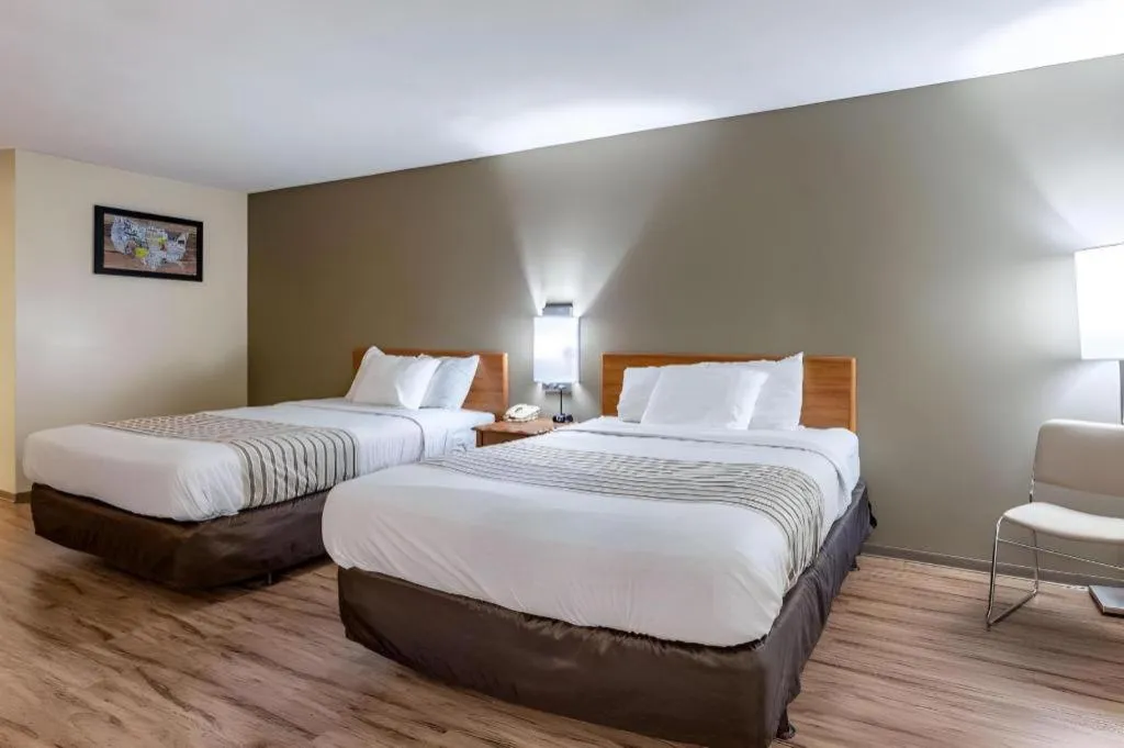 Bed in Econo Lodge Ithaca Airport