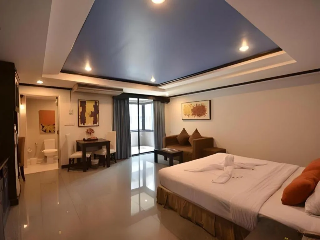 Bed in The Heritage Sathorn Suite Hotel