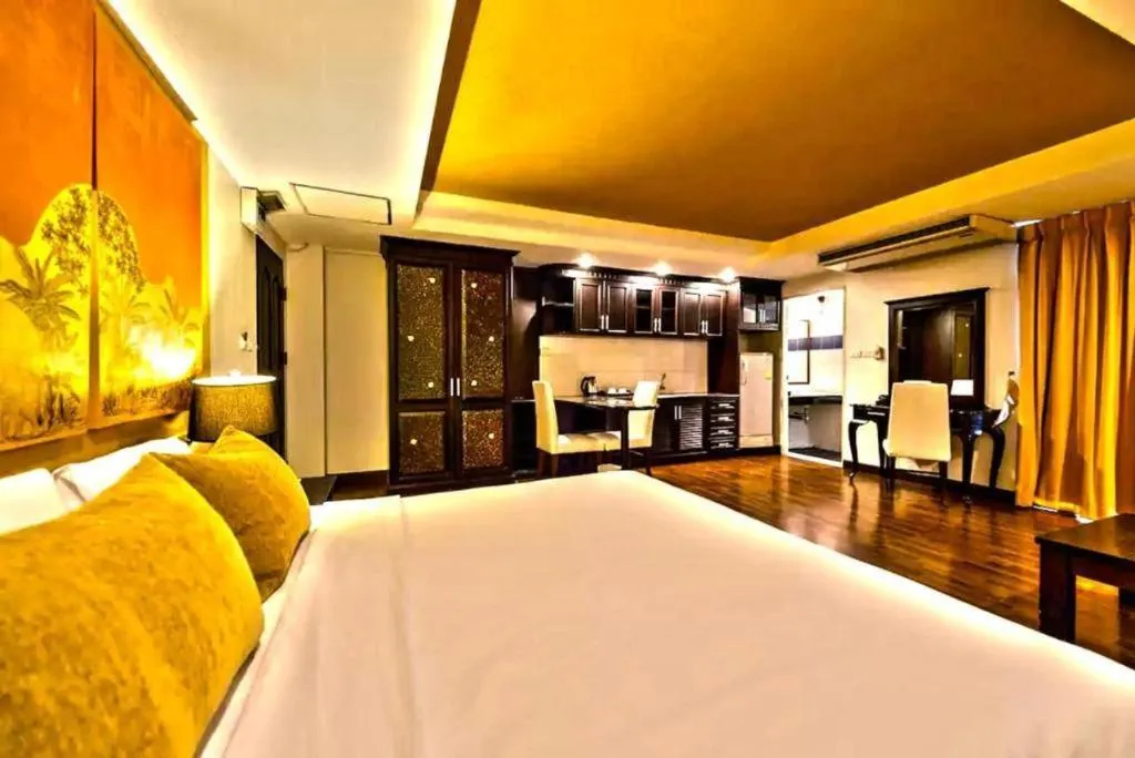 Bed in The Heritage Sathorn Suite Hotel