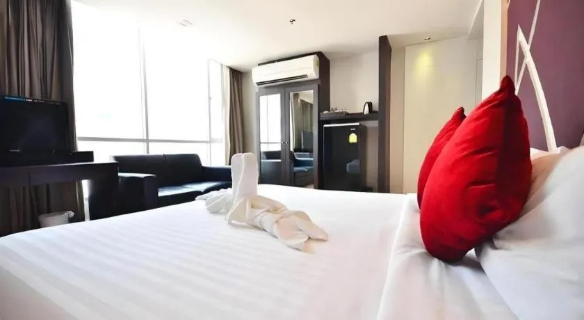 Bed in The Heritage Sathorn Suite Hotel