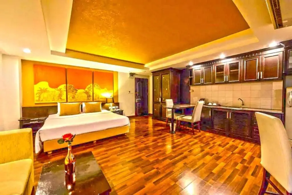 The Heritage Sathorn Suite Hotel