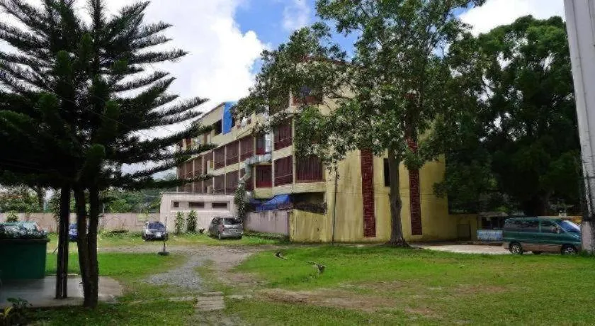 Baguio Burnham Suites Hotel