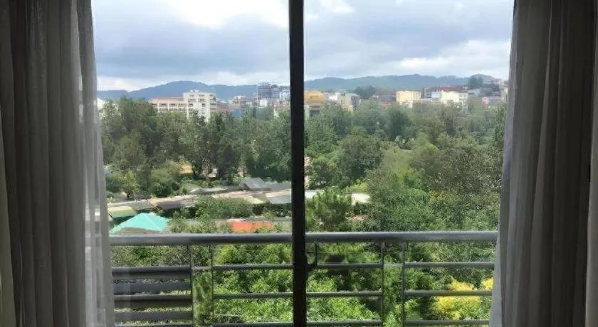 Baguio Burnham Suites Hotel