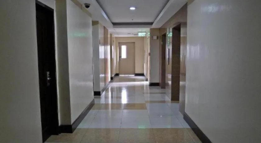 Baguio Burnham Suites Hotel