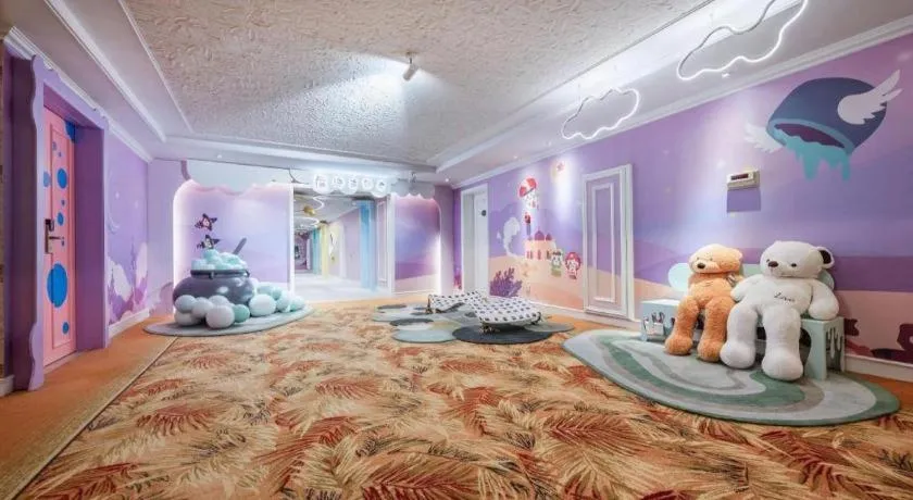 Bed in Hangzhou The First World Hotel