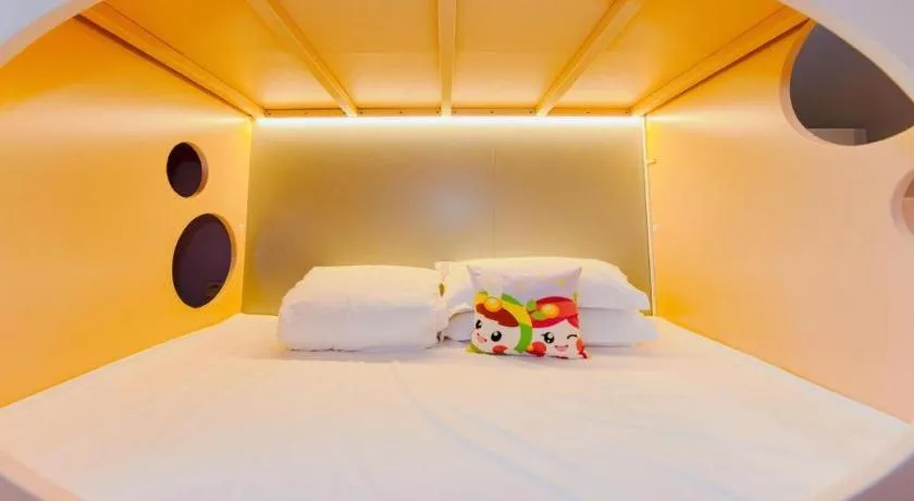 Bed in Hangzhou The First World Hotel