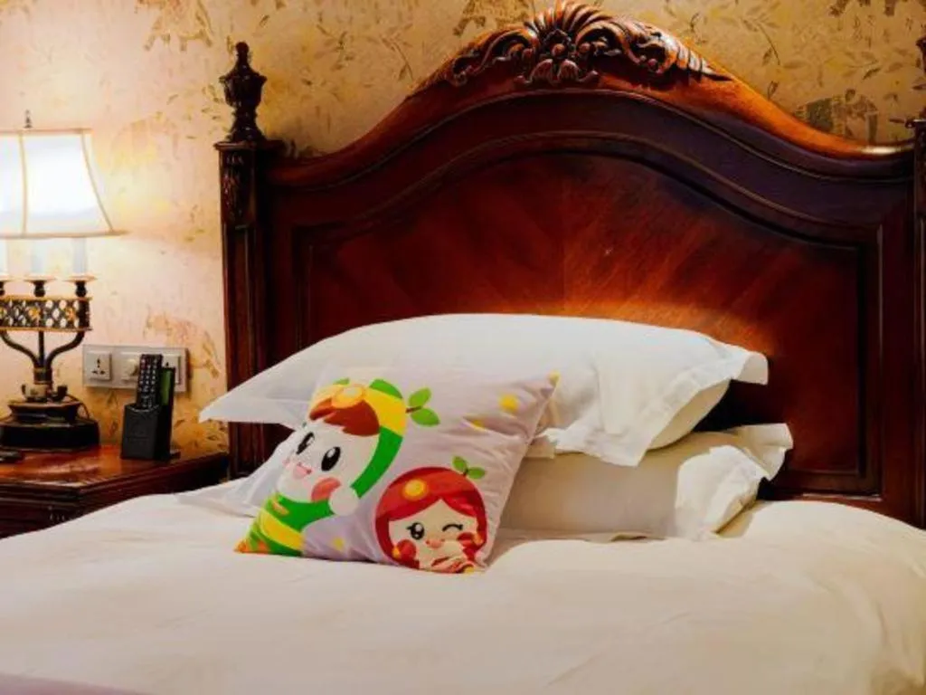 Bed in Hangzhou The First World Hotel