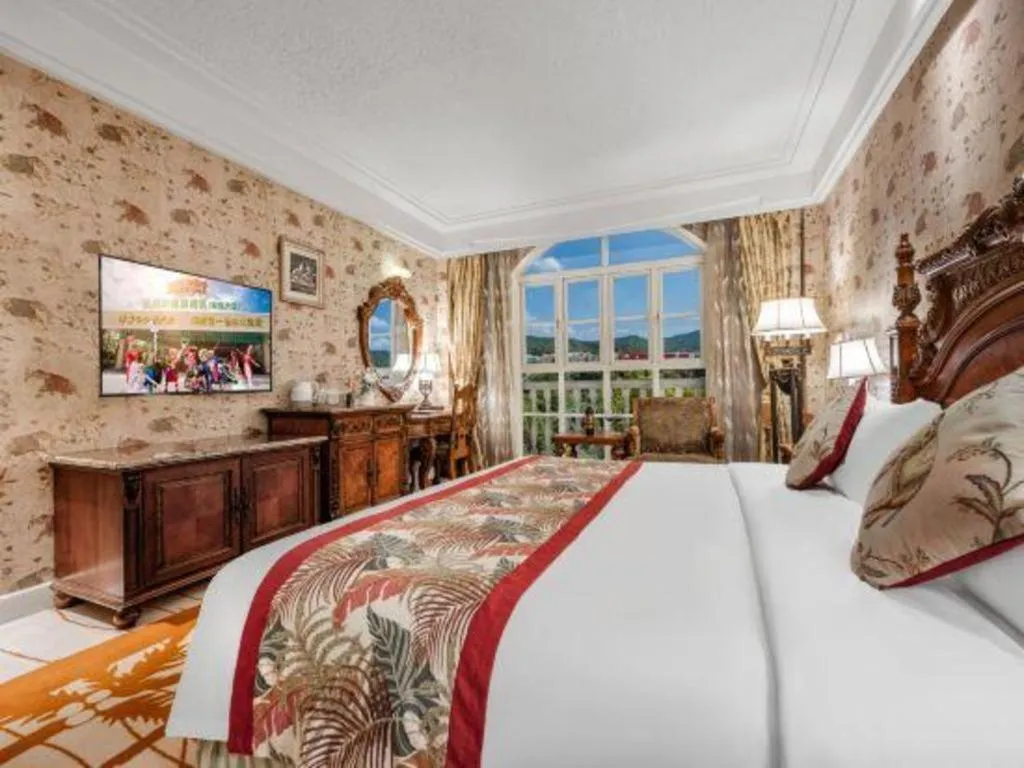 Bed in Hangzhou The First World Hotel