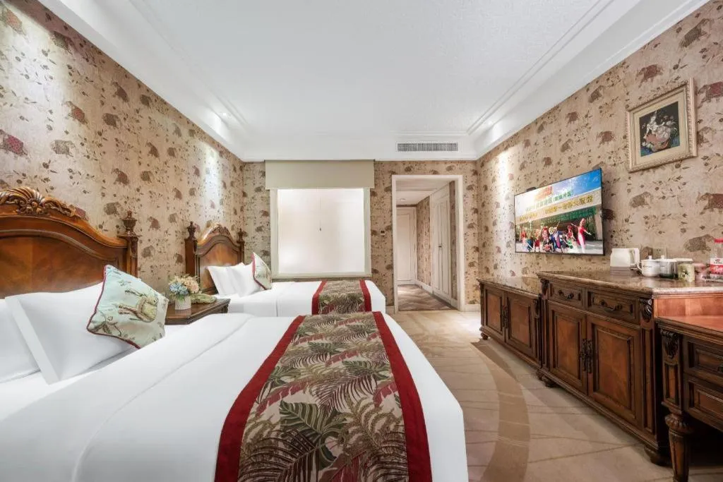 Bed in Hangzhou The First World Hotel