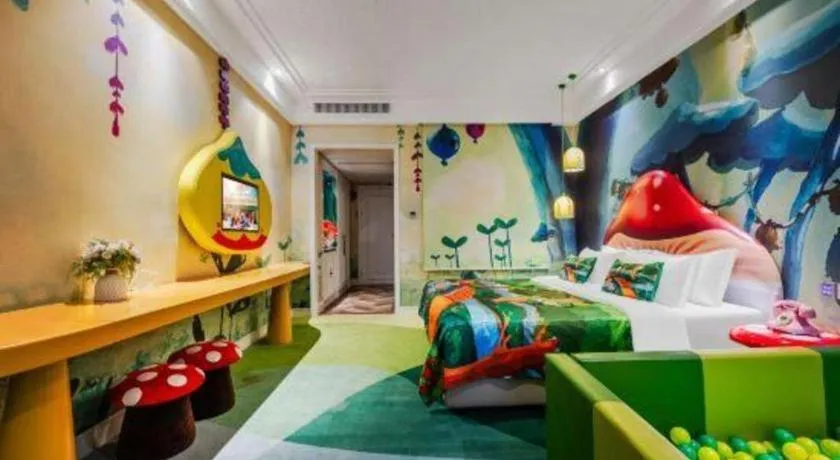 Bed in Hangzhou The First World Hotel