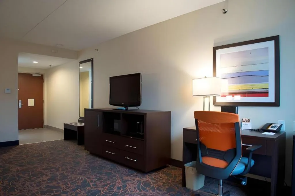 Best Western Plus Executive Inn