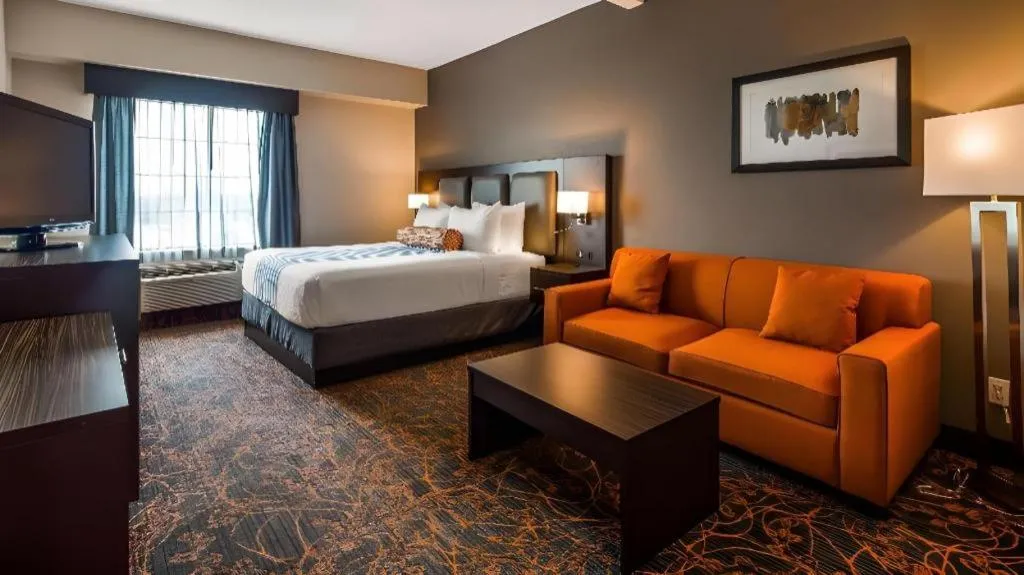 Best Western Plus Executive Inn