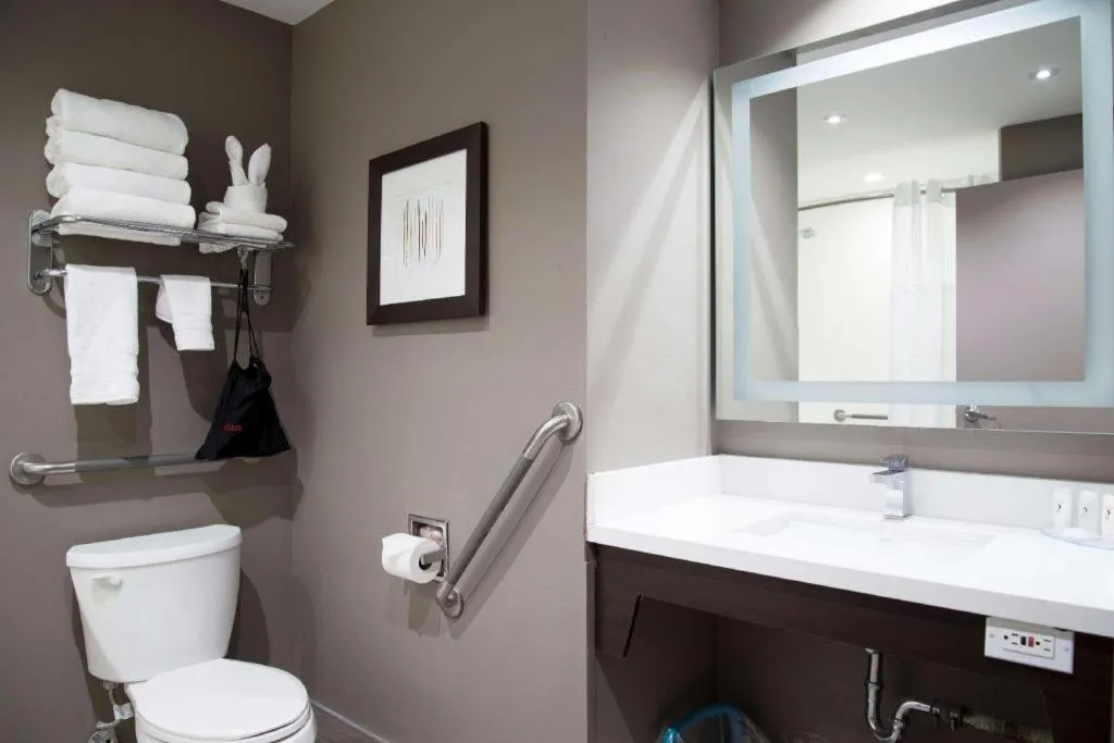 Best Western Plus Executive Inn