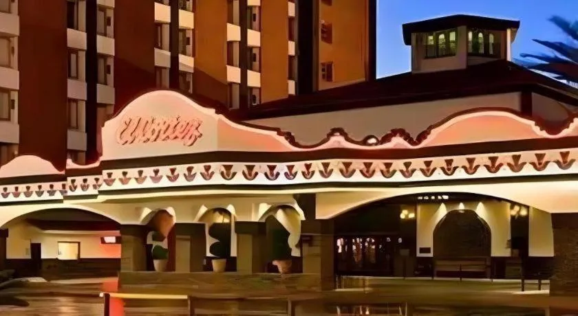 El Cortez Hotel & Casino - 21 and over only