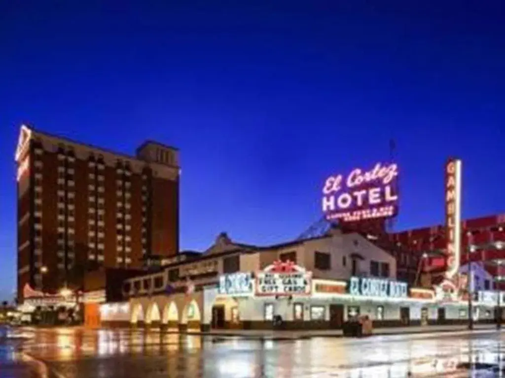 El Cortez Hotel & Casino - 21 and over only El Cortez Hotel & Casino - 21 and over only