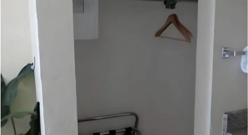 El Cortez Hotel & Casino - 21 and over only