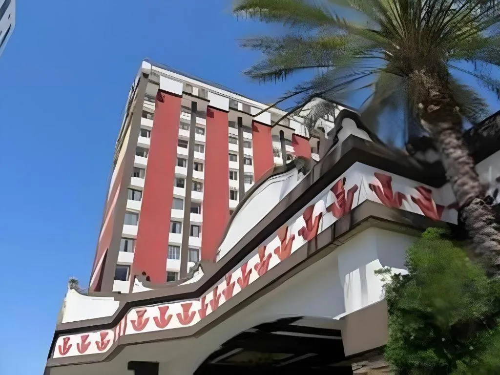 El Cortez Hotel & Casino - 21 and over only