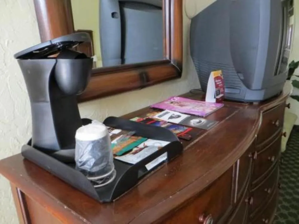 El Cortez Hotel & Casino - 21 and over only