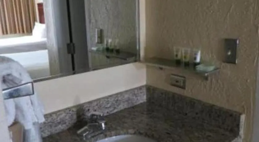 El Cortez Hotel & Casino - 21 and over only